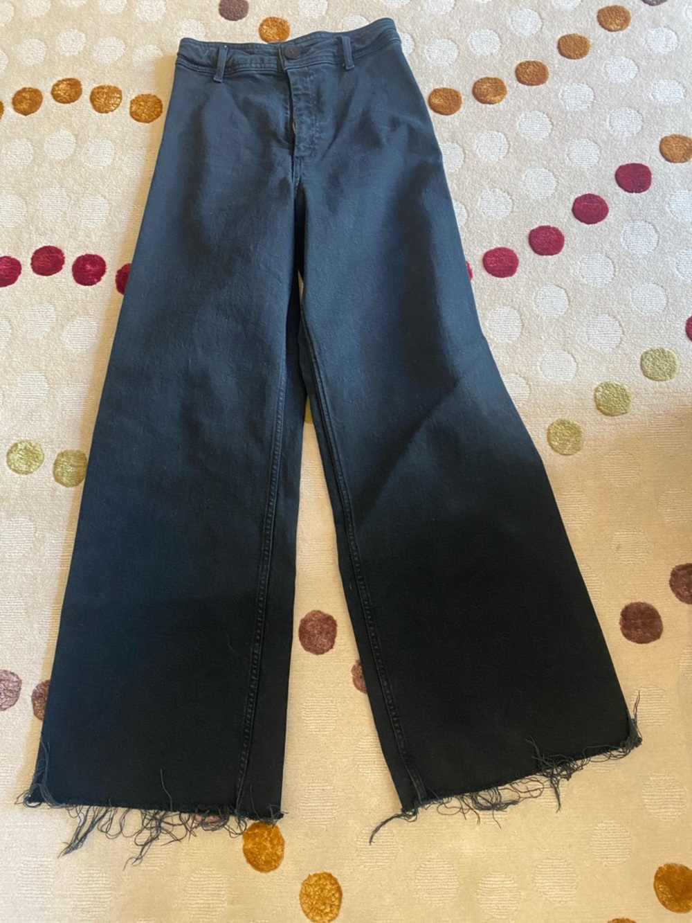 Zara Black Wide-Leg Jeans with Raw Hem Size 2